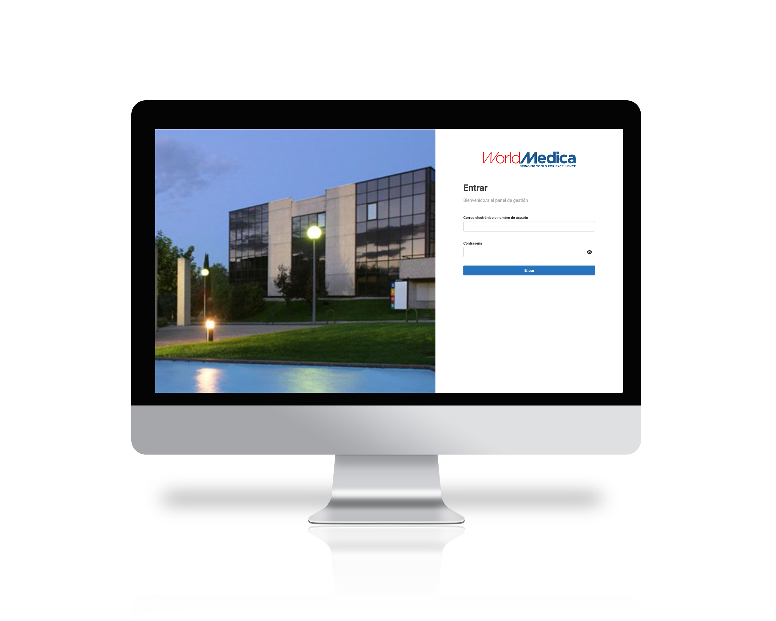 Mockup de un monitor proyectando la pantalla de acceso a la web de gestión comercial de la empresa WorldMedica desarrollada por Doonamis.